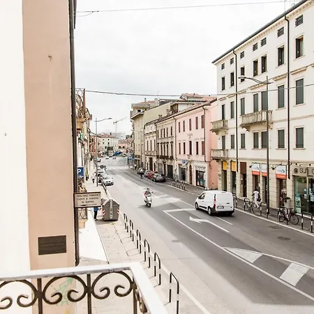 Intero Nel Cuore Di Apartmán